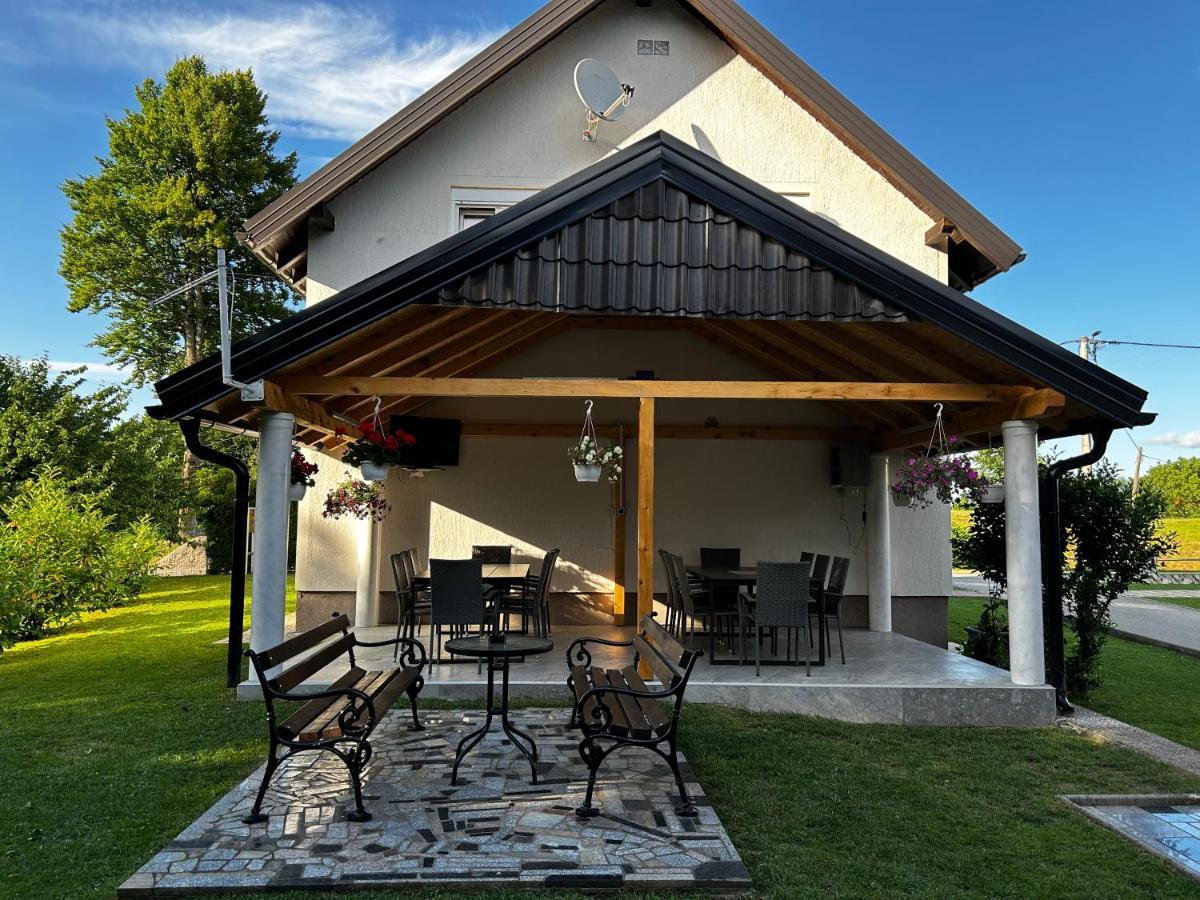 מלון סמולג'אנאק House Mirjana מראה חיצוני תמונה