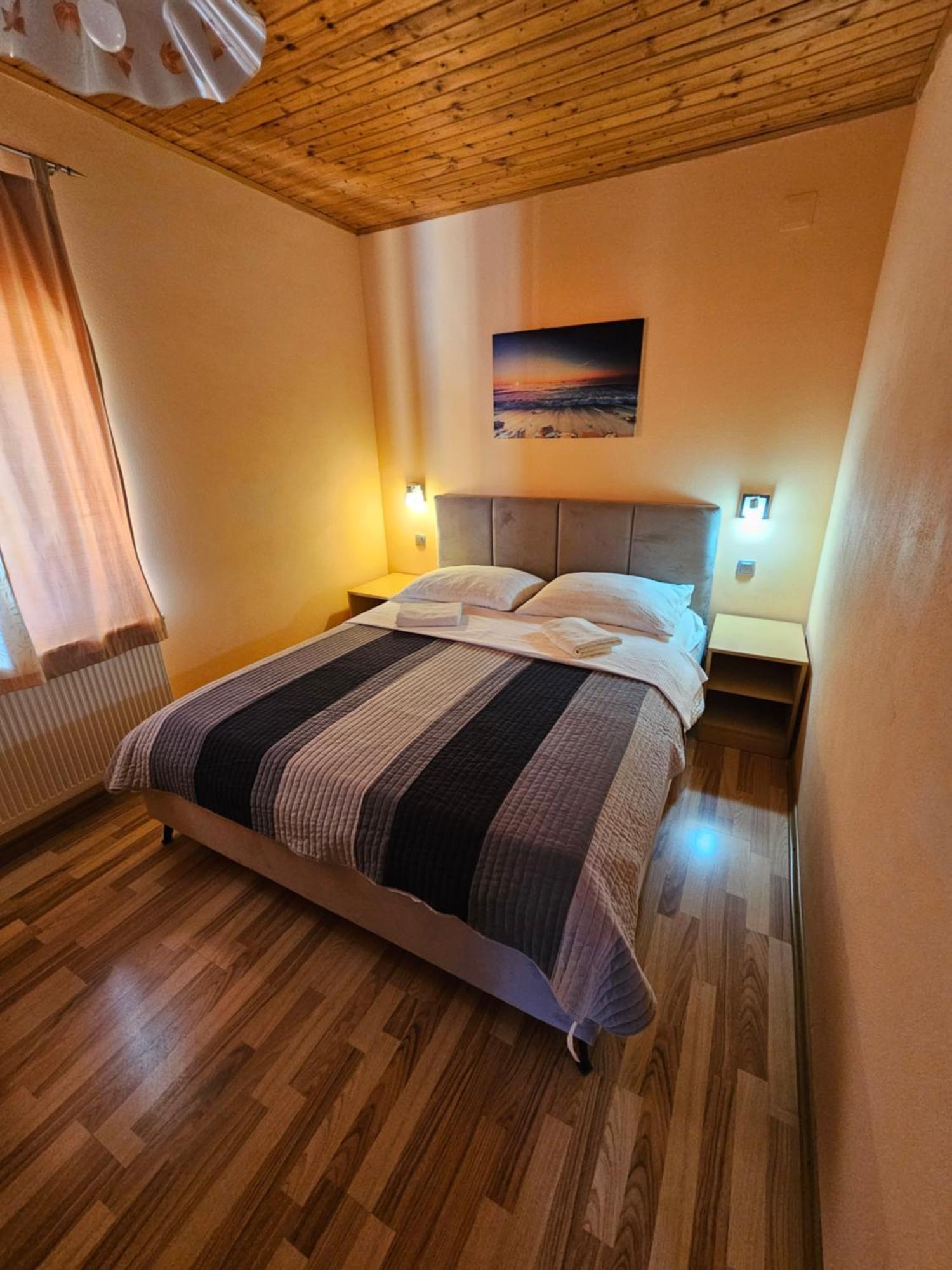 מלון סמולג'אנאק House Mirjana מראה חיצוני תמונה